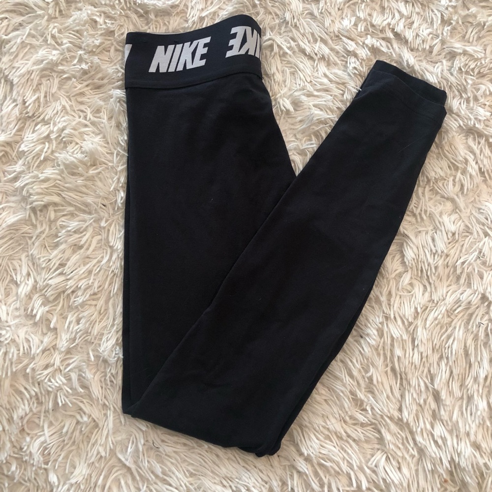 Nike Leggings.